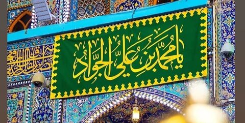 حرم‌های مقدس عراق همزمان با میلاد ۲ باب الحوائج نورانی شد